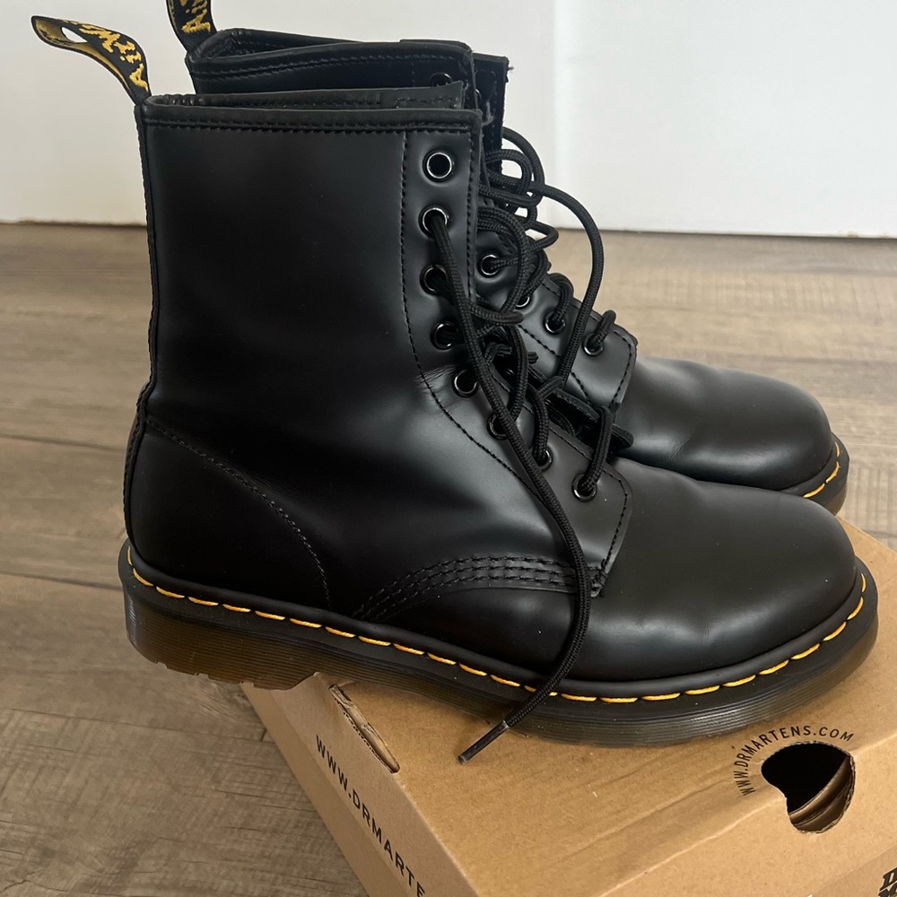 Women’s Dr. Martens 1460 8-Eye Boot - Black